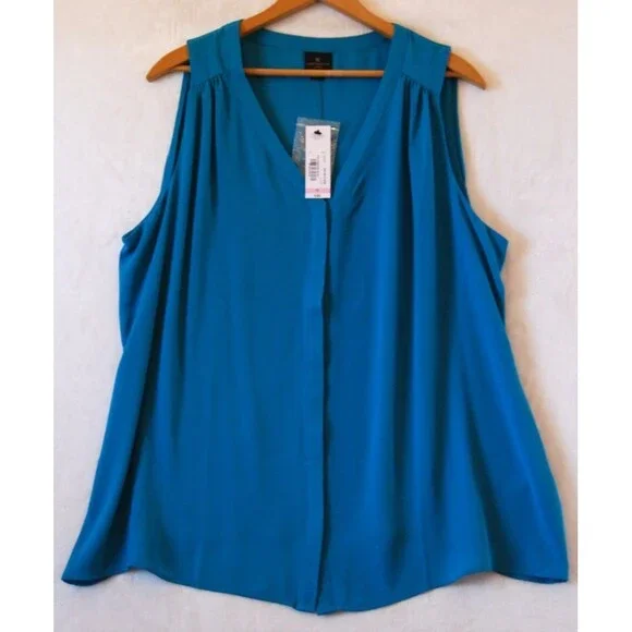 NWT Worthington Women’s 1x V-neck Silky Flowy Sleeveless Polynesian Blue Blouse - Picture 1 of 8
